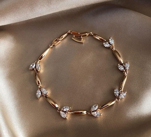 4pcs/set Star Moon Tassel Bracelet Set for Women Gold Multilayer Opening  Bangle Jewelry Accessories 16533