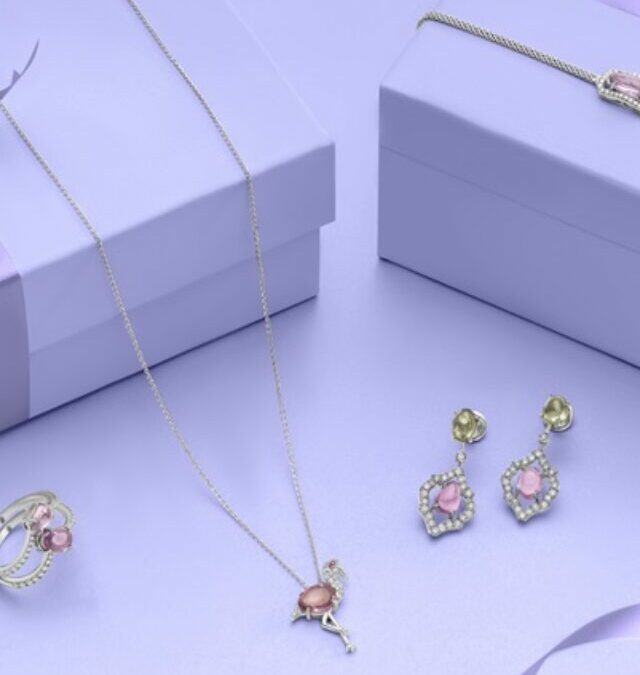 Would you like to shop this exquisite set ?