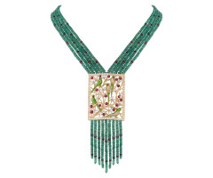 Vbj Parrot Diamond Pendant -IH26031297

